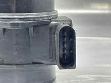 Load image into Gallery viewer, Mass Air Flow Sensor Meter MAF Sonata Magentis Optima Rondo 06-08 - NW5061
