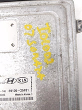 Load image into Gallery viewer, ECU ECM COMPUTER Hyundai Sonata 2006 06 2007 07 - NW60179
