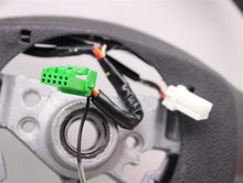 Load image into Gallery viewer, STEERING WHEEL Subaru Tribeca 2009 09 - 897929
