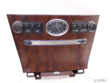 Load image into Gallery viewer, LOWER RADIO CONTROLS Infiniti M35 M45 2008 08 2009 09 2010 10 - 898228

