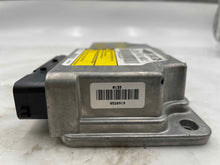Load image into Gallery viewer, AIR BAG CONTROL MODULE COMPUTER Rainier Trailblazer Trailblazer 05-06 - NW37537
