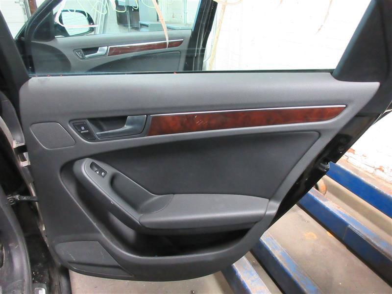 REAR INTERIOR DOOR TRIM PANEL Audi A4 2012 12 - 899101