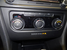 Load image into Gallery viewer, Temperature Controls Volkswagen EOS 2012 - NW101546
