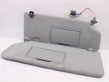 Load image into Gallery viewer, PLASTIC ENGINE COVER Mercedes-Benz C320 2003 03 - 899734
