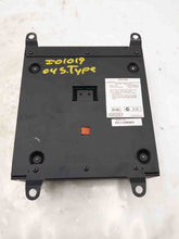 Load image into Gallery viewer, Radio Jaguar S Type 2004 - NW7426

