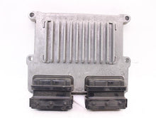 Load image into Gallery viewer, ECU ECM COMPUTER Kia Sorento 2014 14 - 900903
