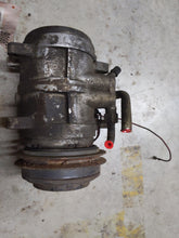 Load image into Gallery viewer, AC Compressor  PORSCHE 928 1986 - NW42965
