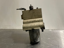 Load image into Gallery viewer, ABS Pump Oldsmobile Allante 1993 - NW2
