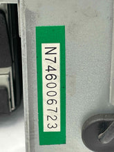 Load image into Gallery viewer, Radio  LEXUS LS400 1999 - NW138118
