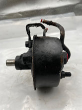Load image into Gallery viewer, Power Steering Pump  SUBURBAN 1500 2004 - NW162606
