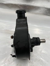 Load image into Gallery viewer, Power Steering Pump  SUBURBAN 1500 2004 - NW162606
