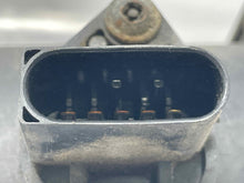 Load image into Gallery viewer, Mass Air Flow Sensor Meter MAF BMW 745i 745li 2002 02 2003 03 - NW4878
