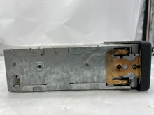 Load image into Gallery viewer, CD PLAYER 525i 320i 330i x5 325i 2002 02 - NW136365
