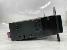 Load image into Gallery viewer, CD CHANGER BMW 323i 528i M3 X5 99 00 01 02 03 04 - NW136817
