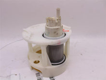 Load image into Gallery viewer, FUEL PUMP C250 C300 C350 C63 CL550 CL600 CL63 SL600 SL63 SL65 07-14 - 915169
