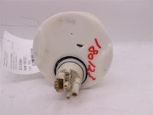 Load image into Gallery viewer, FUEL PUMP C250 C300 C350 C63 CL550 CL600 CL63 SL600 SL63 SL65 07-14 - 915169
