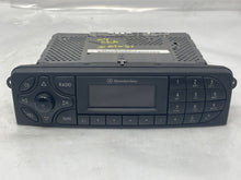 Load image into Gallery viewer, Radio Mercedes CLK320 C240 C320 C32 2001 01 2002 02 2003 03 2004 04 2005 05 - NW139115
