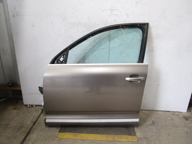 FRONT DOOR Porsche Cayenne 2003 03 2004 04 2005 05 2006 06 Left - 919347