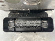 Load image into Gallery viewer, ABS ANTI-LOCK BRAKE PUMP Commander Grand Cherokee 2006 06 - NW431
