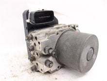 Load image into Gallery viewer, ABS ANTI-LOCK BRAKE PUMP Toyota Sienna 2011 11 - 922351
