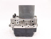 Load image into Gallery viewer, ABS ANTI-LOCK BRAKE PUMP Toyota Sienna 2011 11 - 922351
