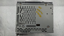 Load image into Gallery viewer, Radio Nissan Maxima 2005 - NW137211
