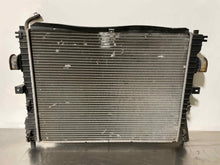 Load image into Gallery viewer, RADIATOR Crown Victoria Town Car Grand Marquis Marauder Passenger Car 03-05 - NW131789
