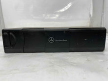 Load image into Gallery viewer, REMOTE CD CHANGER C230 C240 C280 C32 C320 C350 C55 CL500 CL55 03-07 - NW138449
