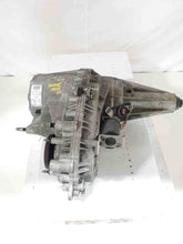 Load image into Gallery viewer, TRANSFER CASE Lincoln Navigator 2006 06 - NW176580
