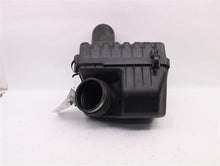 Load image into Gallery viewer, AIR CLEANER BOX Santa Fe 2003 03 2004 04 2005 05 2006 06 - 931307
