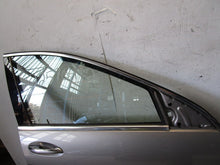 Load image into Gallery viewer, FRONT DOOR Mercedes-Benz R320 R350 R500 R63 06 07 08 09 Right - 935770
