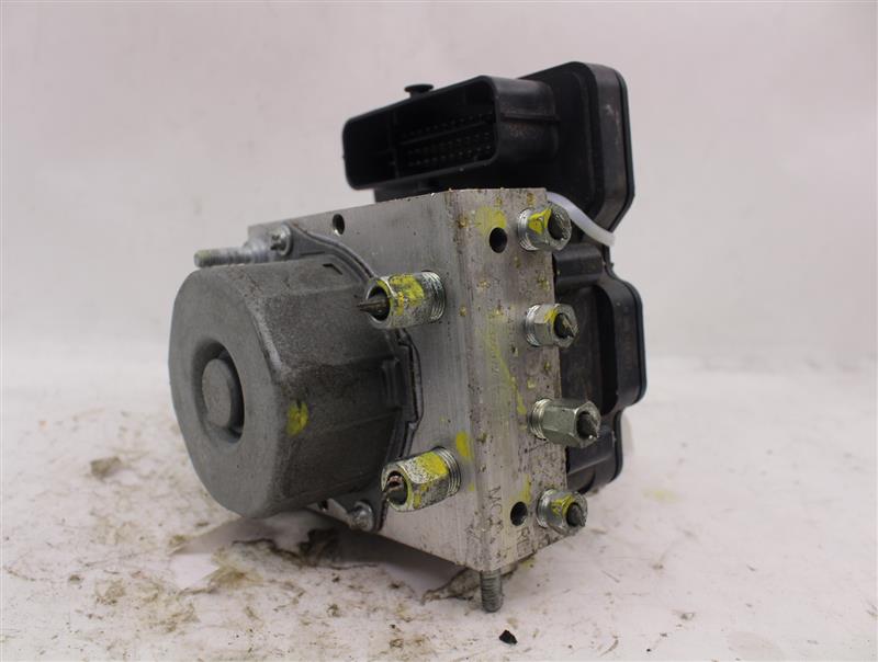 ABS ANTI-LOCK BRAKE PUMP Nissan Sentra 2014 14 2015 15 - 936525