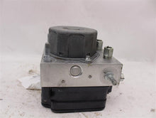Load image into Gallery viewer, ABS ANTI-LOCK BRAKE PUMP Nissan Sentra 2014 14 2015 15 - 936525
