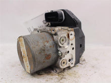 Load image into Gallery viewer, ABS ANTI-LOCK BRAKE PUMP Nissan Pathfinder 2013 13 2014 14 - 937882
