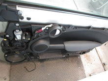 Load image into Gallery viewer, FRONT DOOR Mini Cooper 2007 07 2008 08 2009 09 2010 10 2011 11 2012 12 Right - 951062
