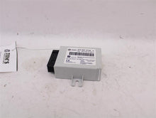 Load image into Gallery viewer, TIRE PRESSURE MONITOR COMPUTER Audi A6 S6 2005 05 06 07 08 09 10 11 - 951661
