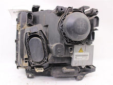 Load image into Gallery viewer, HEADLIGHT LAMP ASSEMBLY Range Rover 2003 03 2004 04 2005 05 Right - 952754
