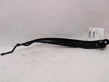Load image into Gallery viewer, WINDSHIELD WIPER ARM Hyundai Veloster 2013 13 - 955997
