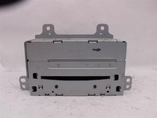 Load image into Gallery viewer, RADIO Lacrosse Regal SRX Camaro Equinox Terrain Allure 10 11  AM FM CD - 958029
