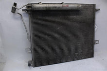 Load image into Gallery viewer, AC CONDENSER GL320 ML550 R320 R350 2006 06 07 08 09 10 11 12 13 - 958312
