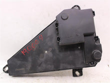 Load image into Gallery viewer, FUSE BOX 525i 528i 530i 535i 550i 650i M5 M6 06 07 08 09 10 - 958584
