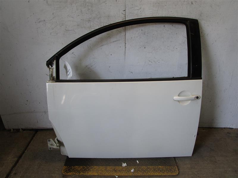 FRONT DOOR VW Beetle 1998 98 1999 99 2000 00 2001 01 Left - 960354