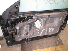 Load image into Gallery viewer, FRONT DOOR 645i 650i M6 2004 04 2005 05 2006 06 Right - 960882
