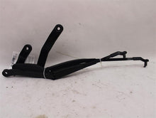 Load image into Gallery viewer, WINDSHIELD WIPER ARM E300 E350 E400 E550 E63 2013 13 - 966629
