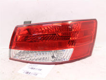 Load image into Gallery viewer, OUTER TAIL LIGHT LAMP Sonata 2006 06 2007 07 2008 08 Right - 970678
