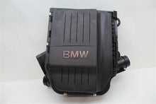 Load image into Gallery viewer, AIR CLEANER BOX BMW 135i 335i 535i M1 07 08 09 10 11 12 13 - 975388

