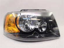Load image into Gallery viewer, HEADLIGHT LAMP ASSEMBLY Ford Expedition 03 04 05 06 Right - 976177
