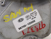 Load image into Gallery viewer, REAR WIPER MOTOR Kia Rondo 07 08 09 10 11 12 - 978373
