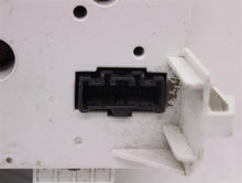 Load image into Gallery viewer, REAR TEMPERATURE CONTROLS Mazda 5 2008 08 2009 09 2010 10 - 979848
