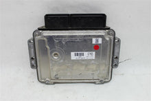 Load image into Gallery viewer, ECU ECM COMPUTER Hyundai Veloster 2016 16 2017 17 - 980162
